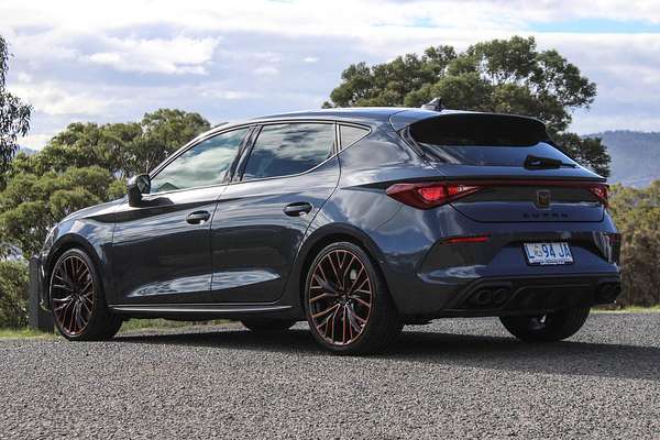 2024 CUPRA Leon VZx KL