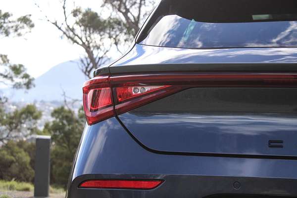 2024 CUPRA Leon VZx KL