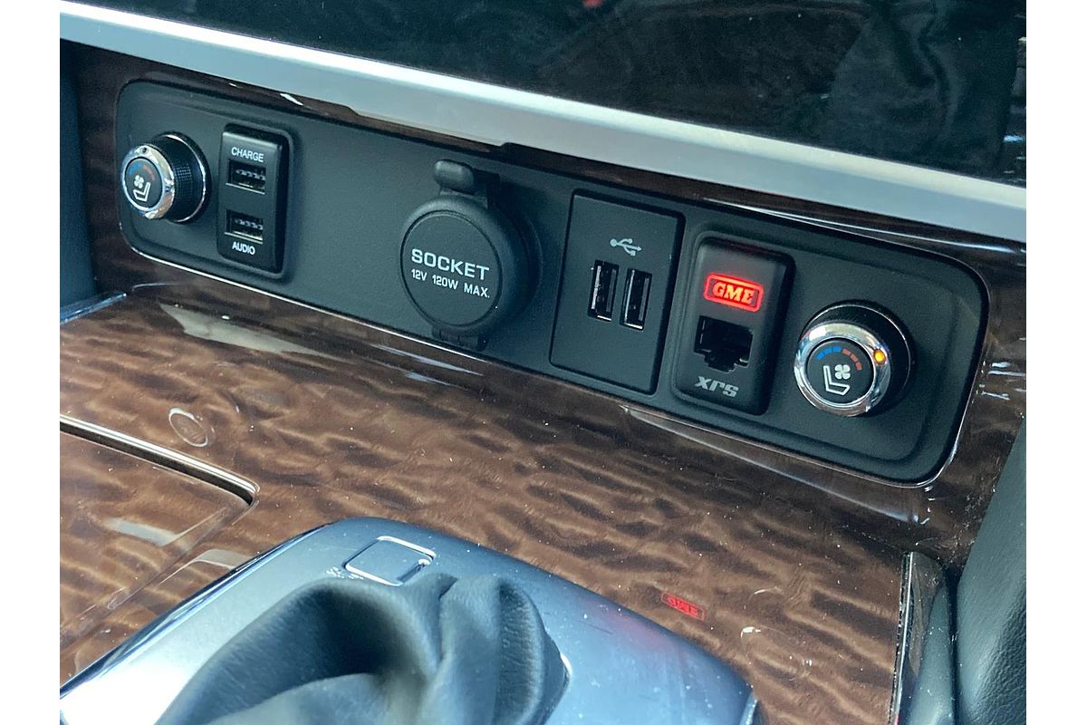 2023 Nissan Patrol Ti-L Y62