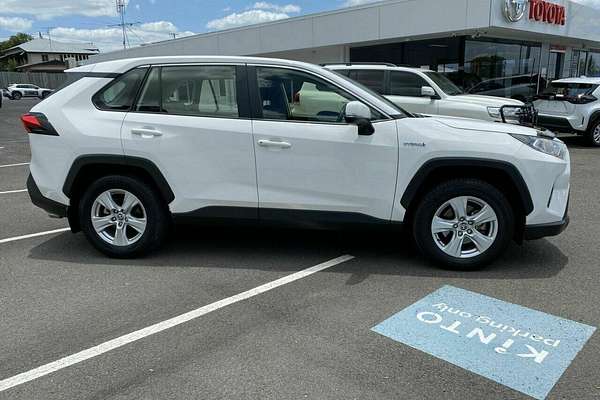 2020 Toyota RAV4 GX AXAH52R