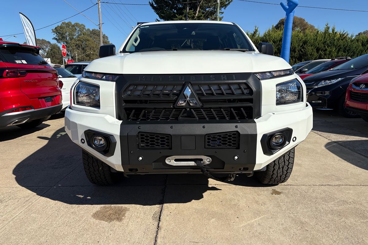 2024 Mitsubishi Triton GLX+ MV 4X4