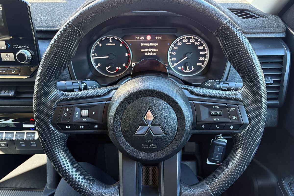 2024 Mitsubishi Triton GLX+ MV 4X4