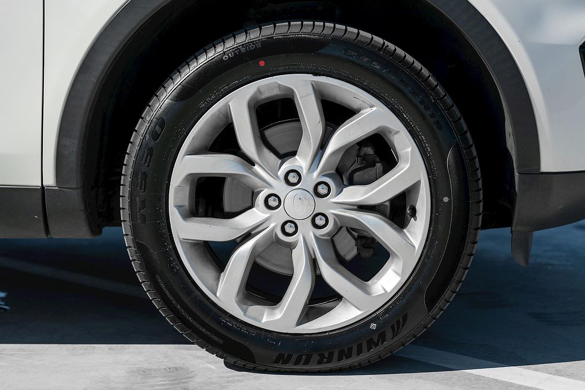 2017 Land Rover Discovery Sport TD4 150 HSE L550