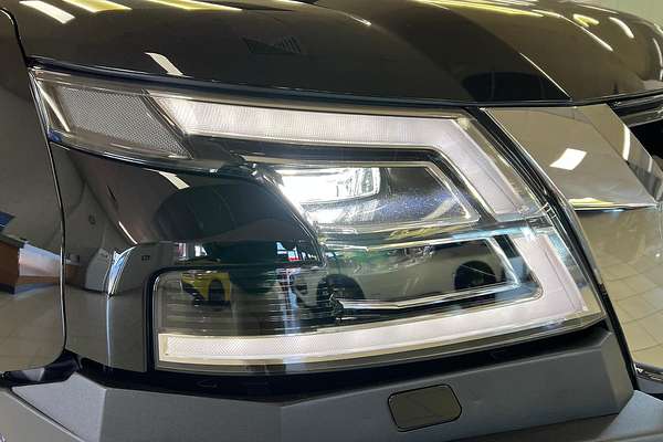 2025 Nissan Patrol Ti Y62