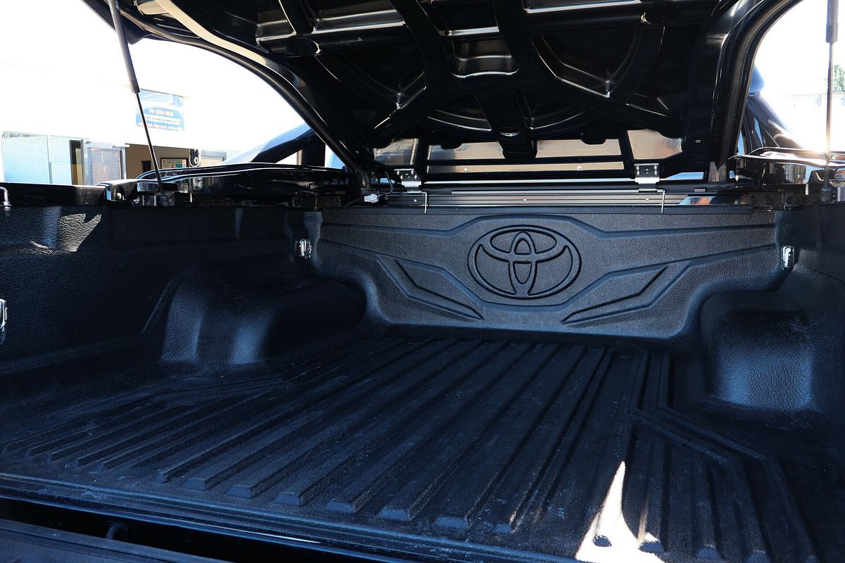 2016 Toyota Hilux SR5 GUN126R 4X4