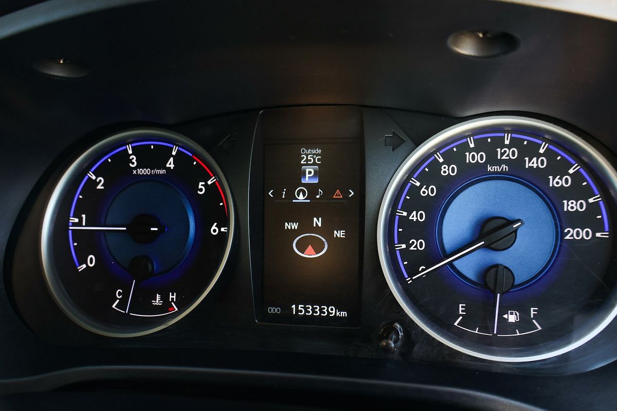 2016 Toyota Hilux SR5 GUN126R 4X4