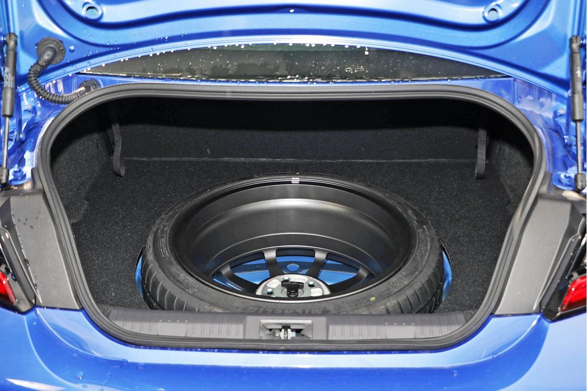 2025 Subaru BRZ S ZD8
