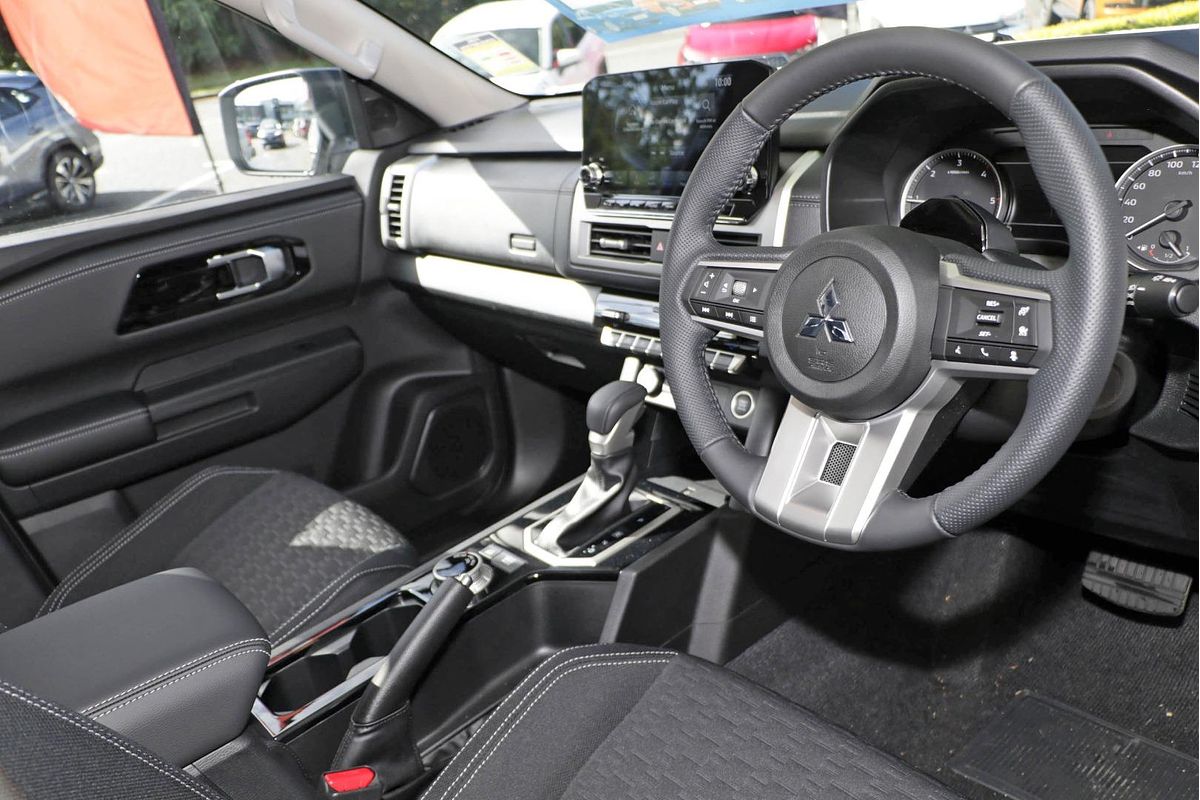 2024 Mitsubishi Triton GLS MV 4X4