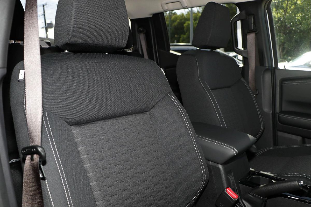 2024 Mitsubishi Triton GLS MV 4X4