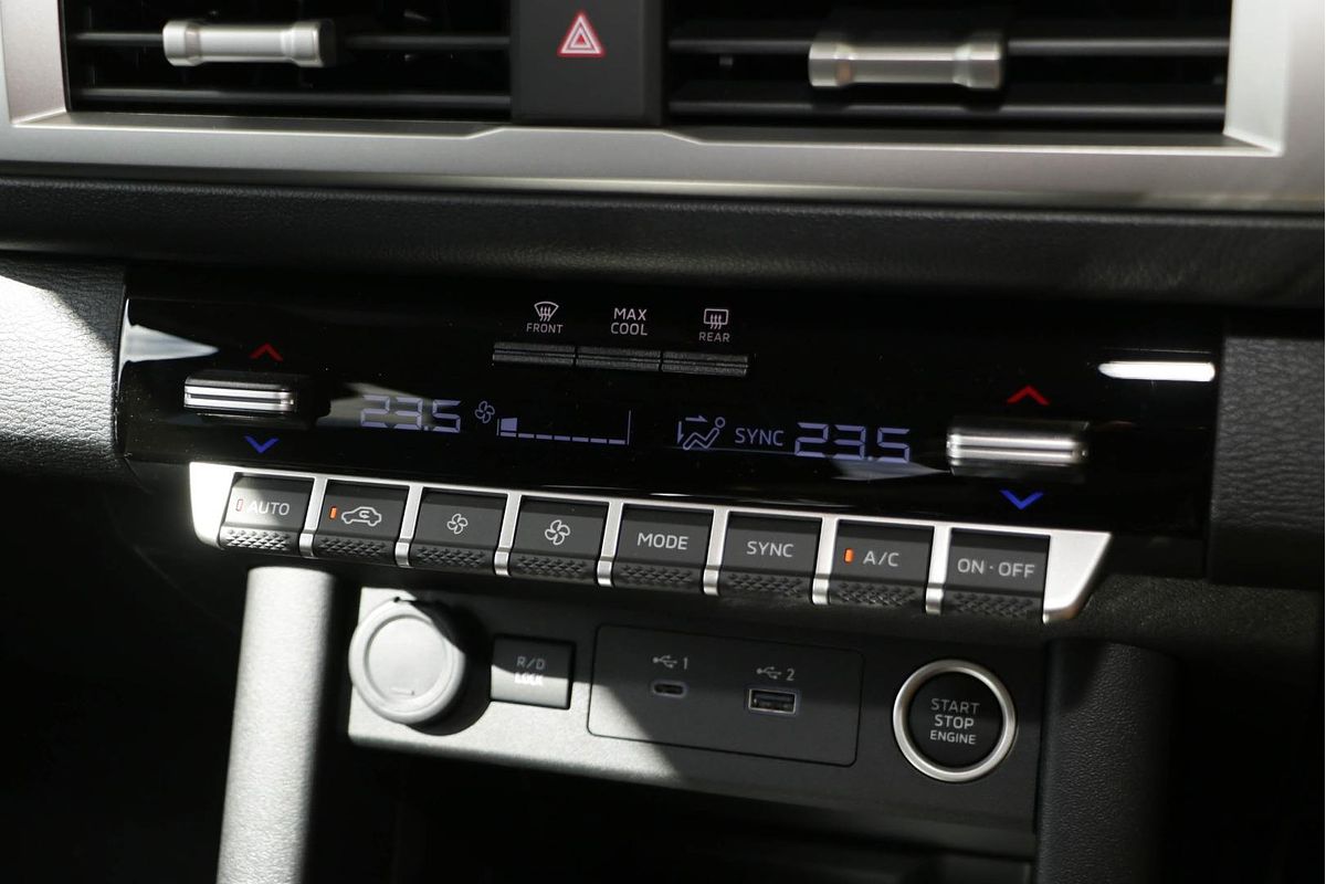 2024 Mitsubishi Triton GLS MV 4X4