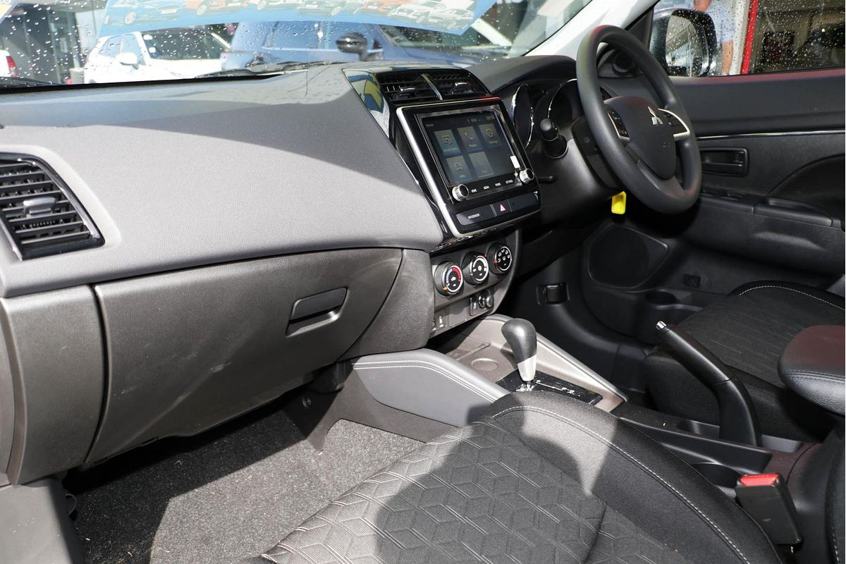 2024 Mitsubishi ASX GS XD