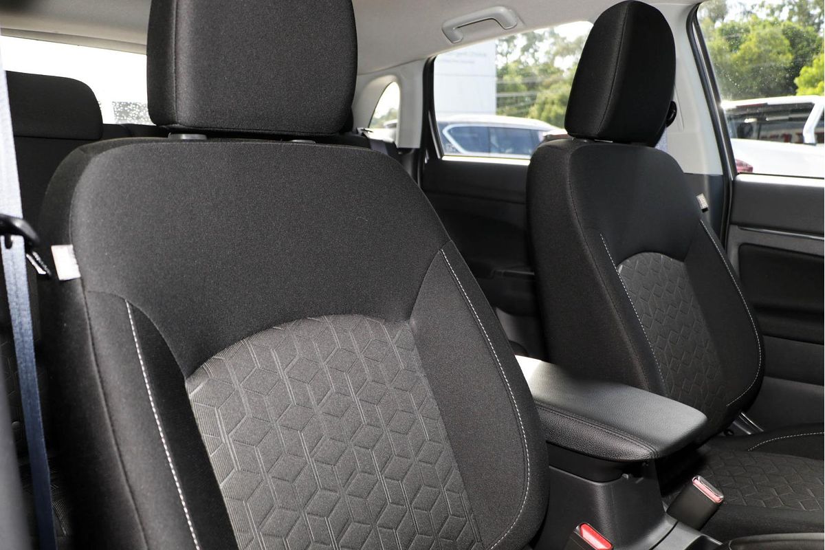 2024 Mitsubishi ASX GS XD