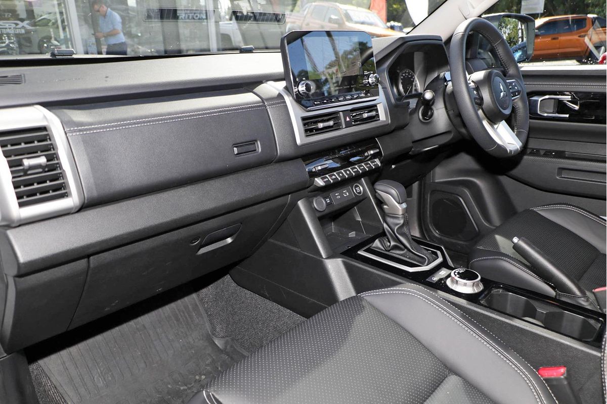2024 Mitsubishi Triton GLS MV 4X4