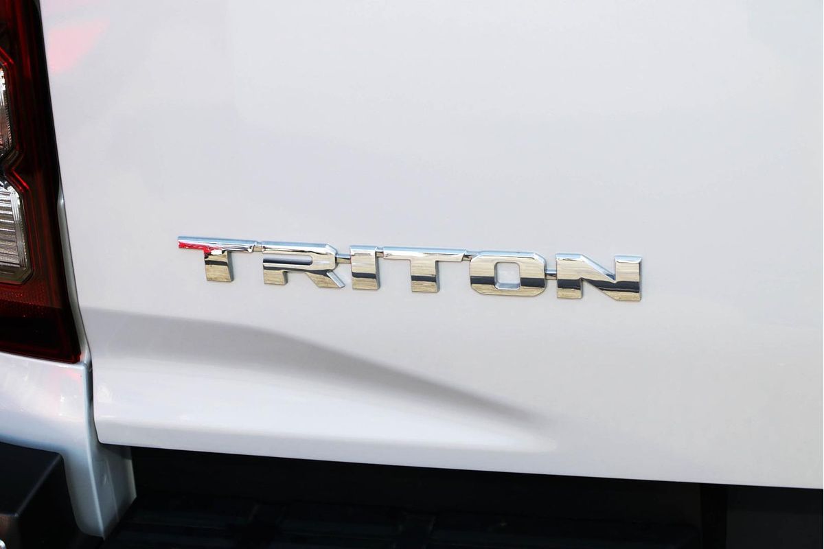 2024 Mitsubishi Triton GLS MV 4X4