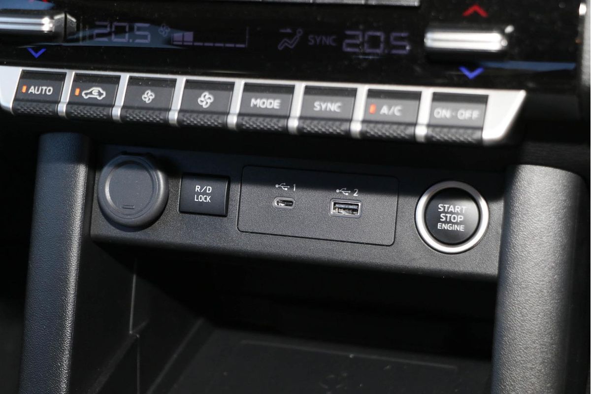 2024 Mitsubishi Triton GLS MV 4X4