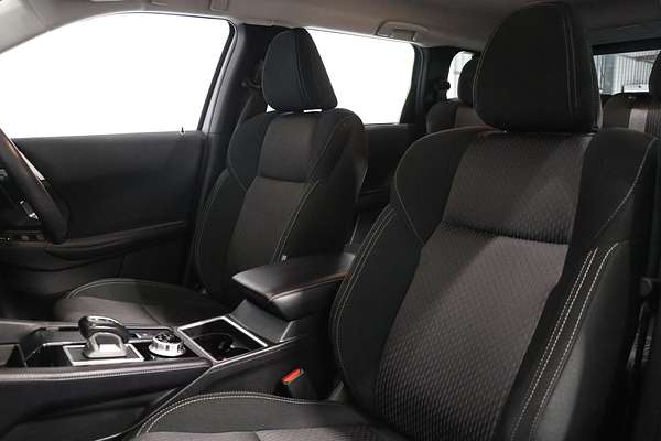 2023 Mitsubishi Outlander LS ZM