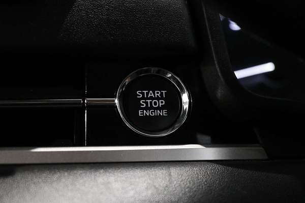 2023 Mitsubishi Outlander LS ZM