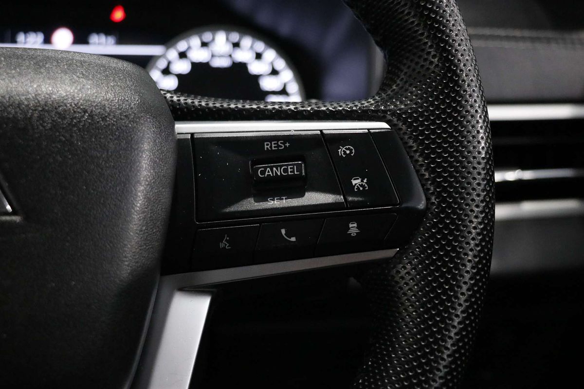 2023 Mitsubishi Outlander LS ZM