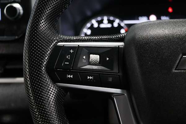 2023 Mitsubishi Outlander LS ZM