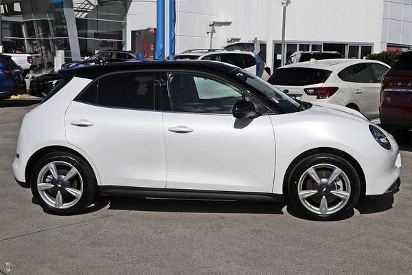 2025 GWM Ora Standard Range ES11