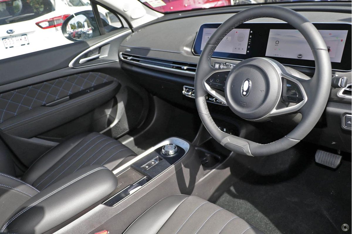 2025 GWM Ora Standard Range ES11