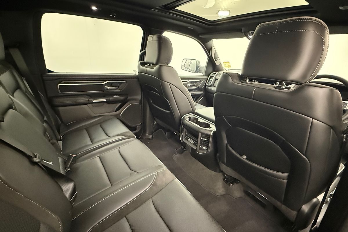 2024 RAM 1500 Laramie DT 4X4 SWB