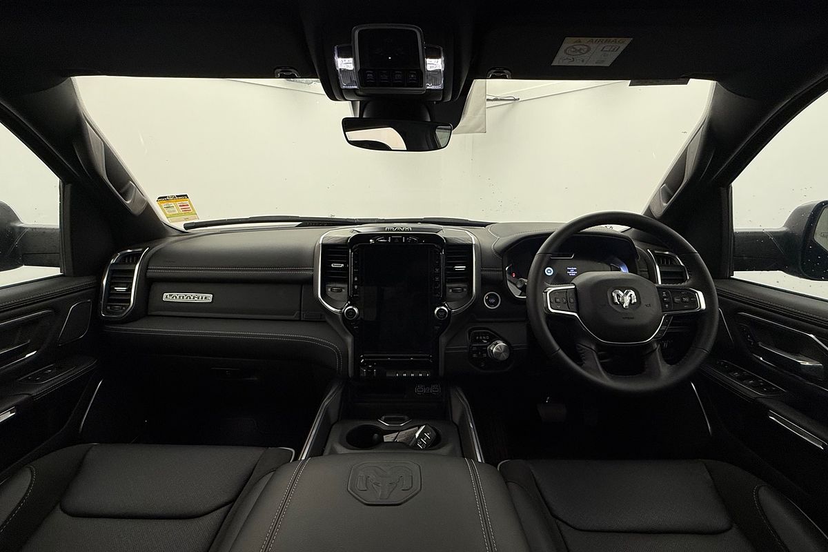 2024 RAM 1500 Laramie DT 4X4 SWB