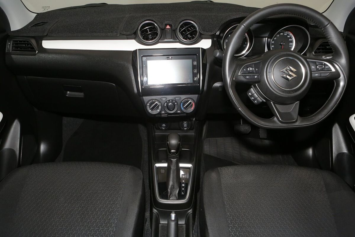2018 Suzuki Swift GL Navigator AZ