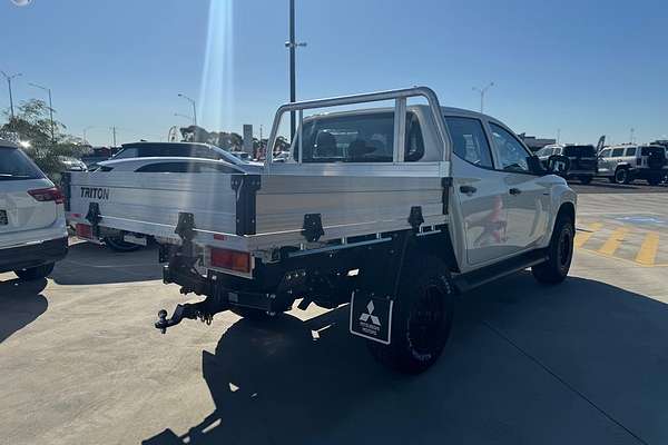 2024 Mitsubishi Triton GLX MR 4X4
