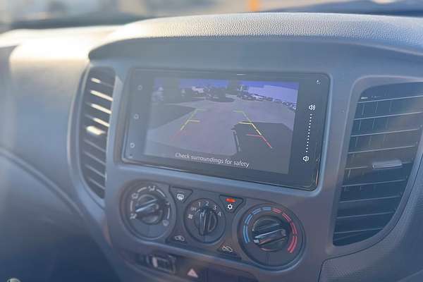 2024 Mitsubishi Triton GLX MR 4X4