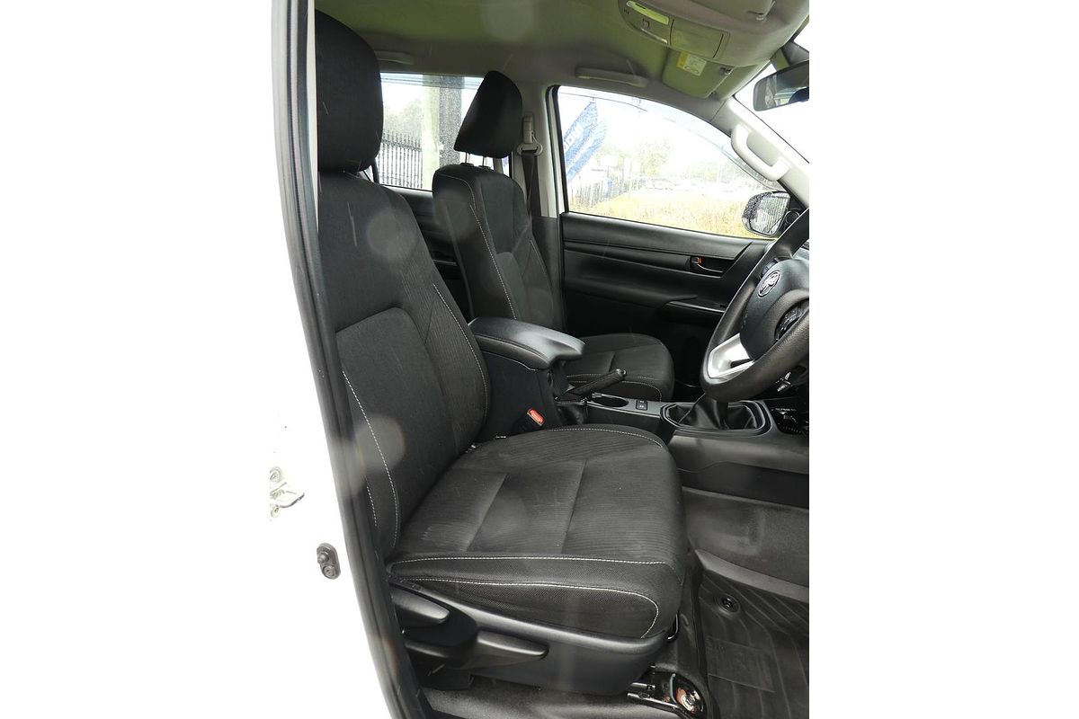 2021 Toyota Hilux SR GUN126R 4X4
