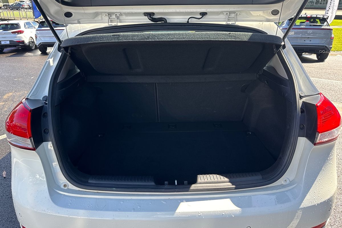 2015 Kia Cerato S YD