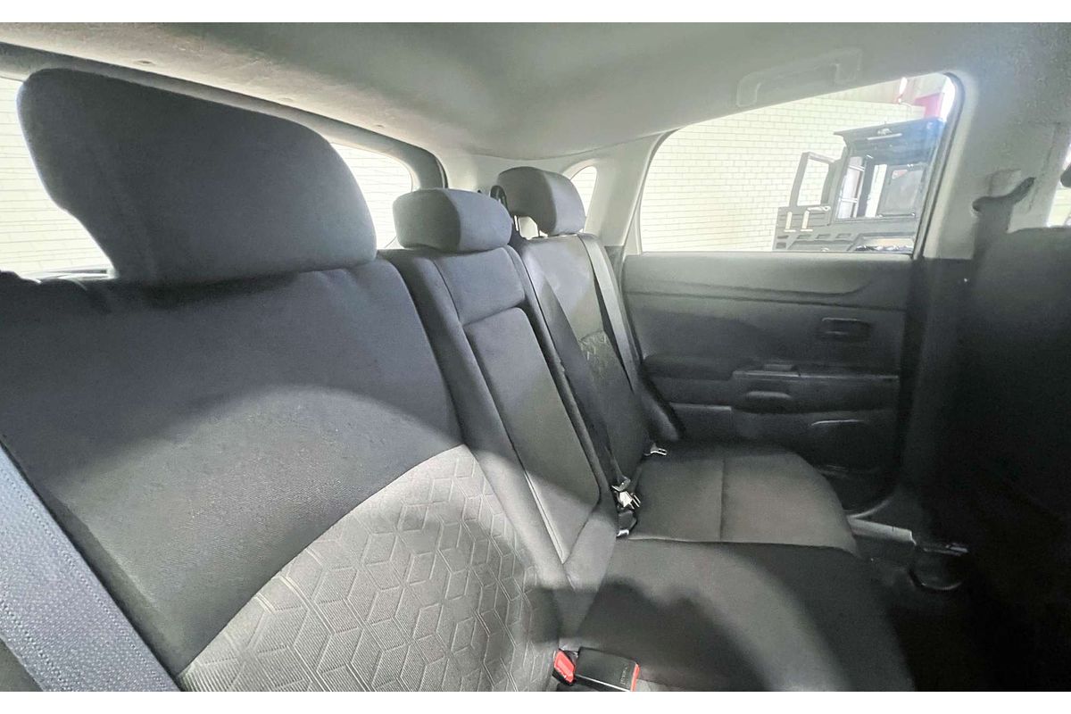 2019 Mitsubishi ASX ES XD