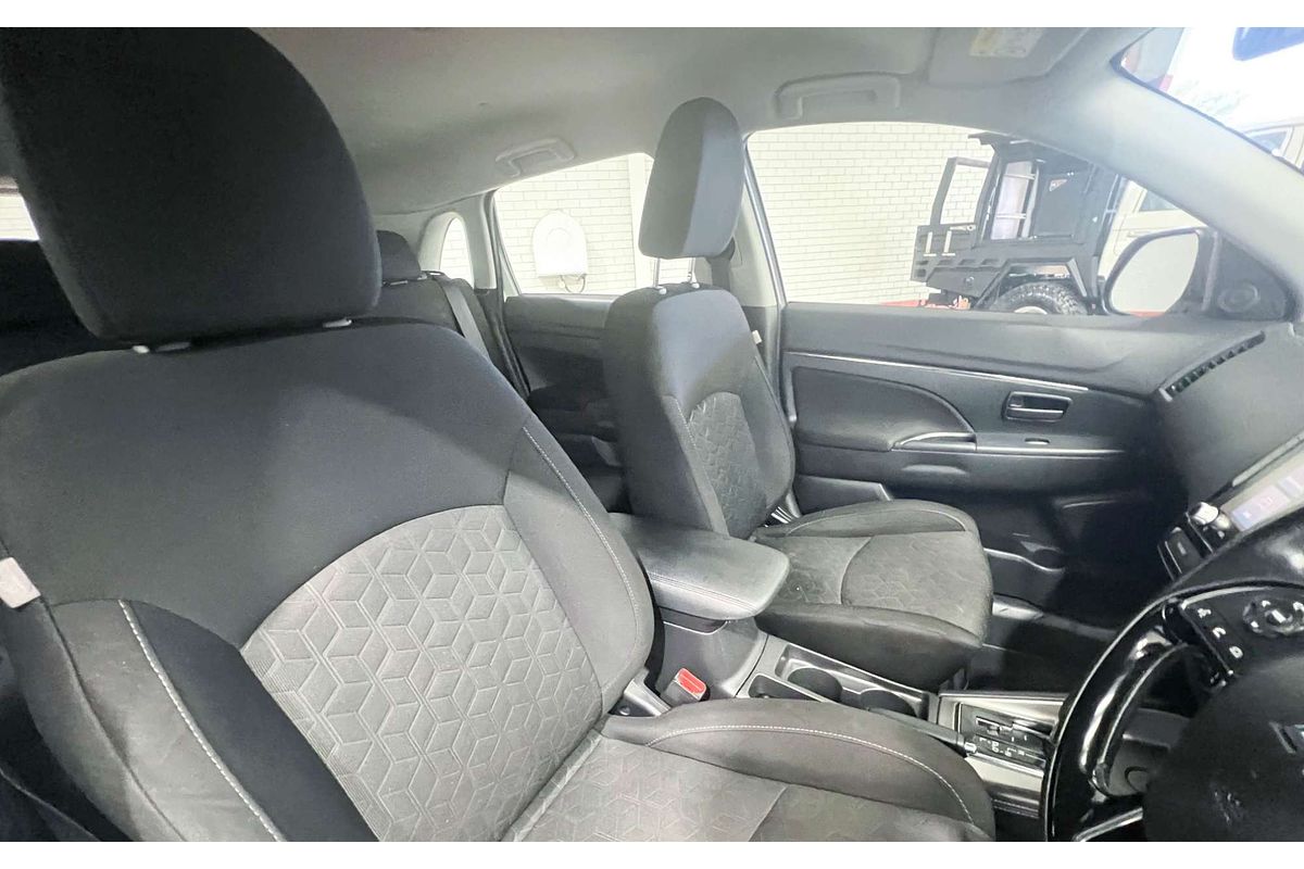 2019 Mitsubishi ASX ES XD
