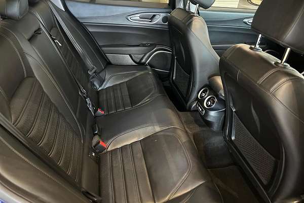 2019 Alfa Romeo Giulia Veloce