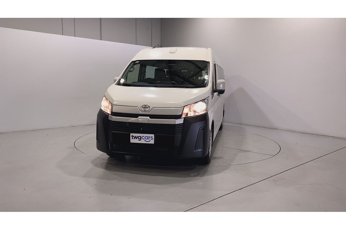 2022 Toyota Hiace Commuter GDH322R