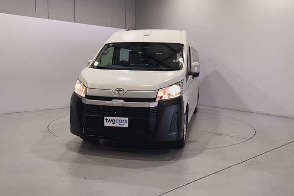 2022 Toyota Hiace Commuter GDH322R