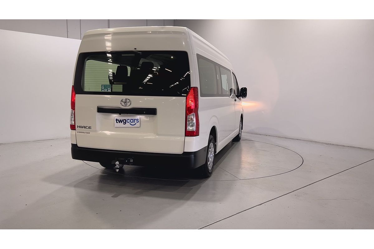 2022 Toyota Hiace Commuter GDH322R