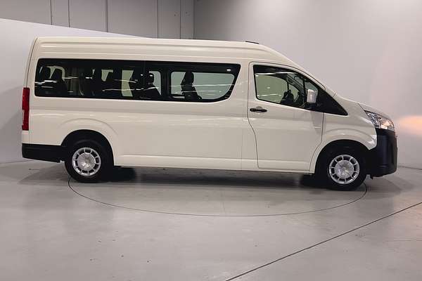 2022 Toyota Hiace Commuter GDH322R
