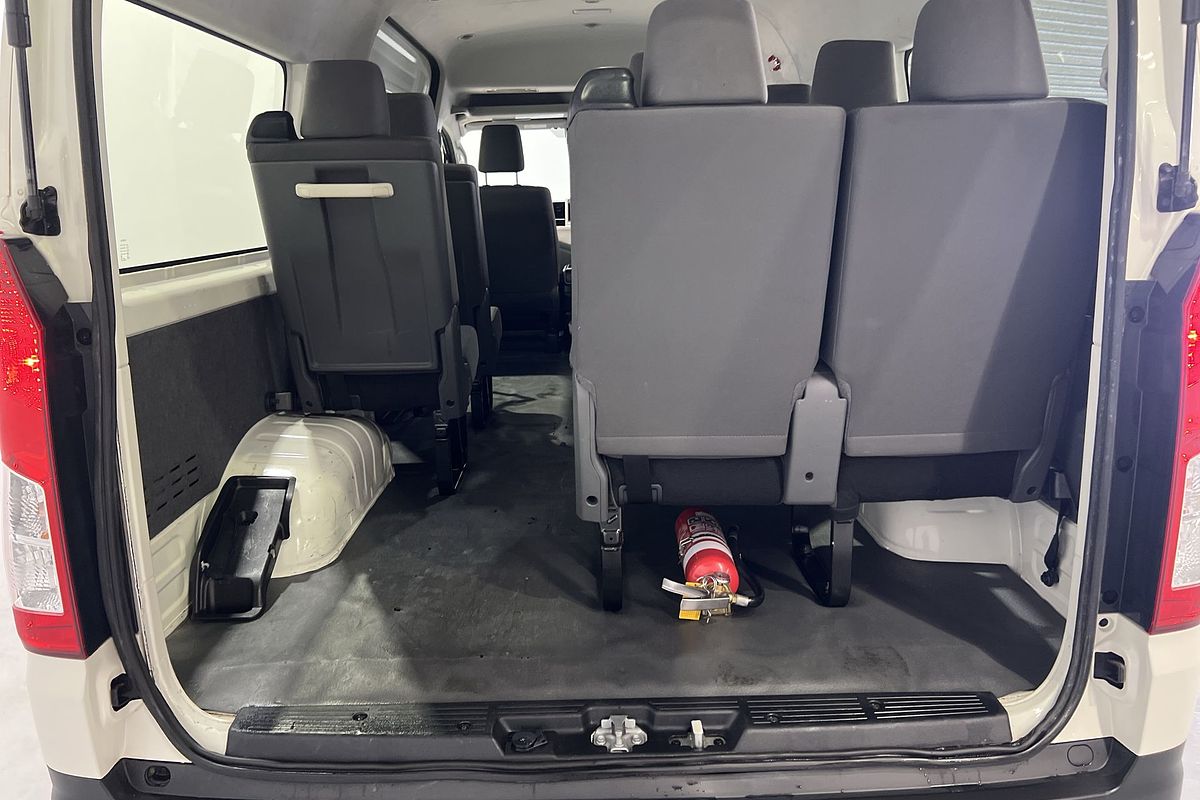 2022 Toyota Hiace Commuter GDH322R