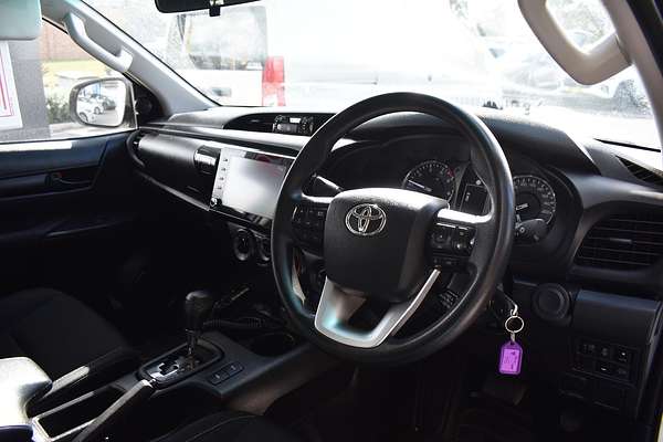 2022 Toyota Hilux SR GUN126R 4X4
