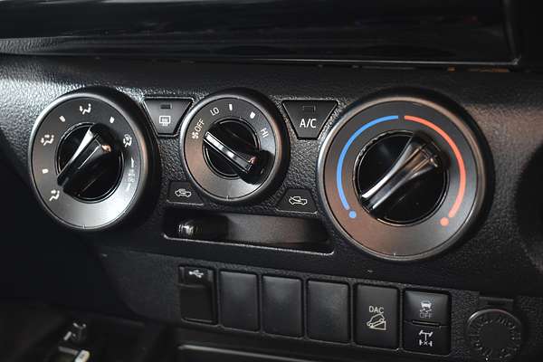 2022 Toyota Hilux SR GUN126R 4X4
