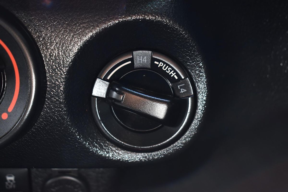 2022 Toyota Hilux SR GUN126R 4X4