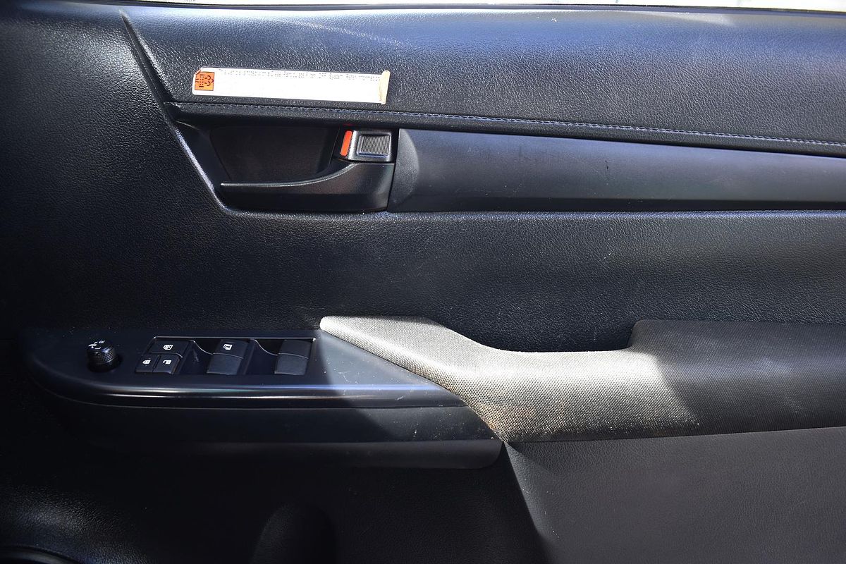 2022 Toyota Hilux SR GUN126R 4X4