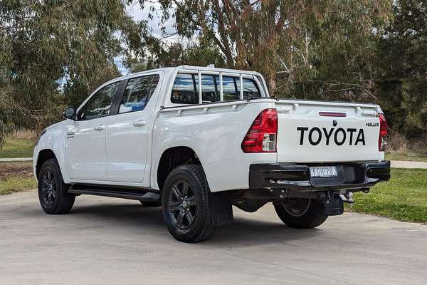 2024 Toyota Hilux SR GUN126R 4X4