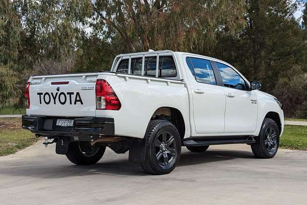 2024 Toyota Hilux SR GUN126R 4X4