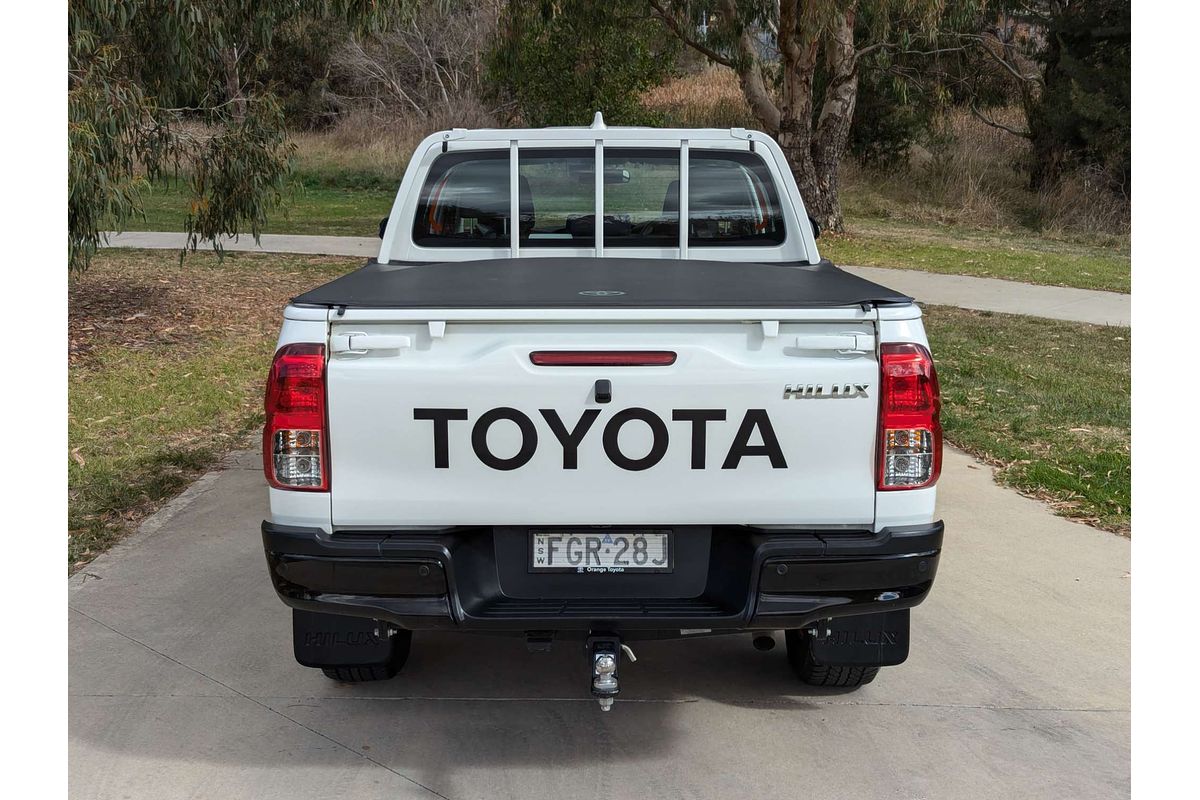 2024 Toyota Hilux SR GUN126R 4X4