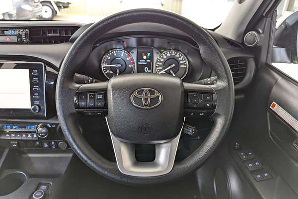 2024 Toyota Hilux SR GUN126R 4X4