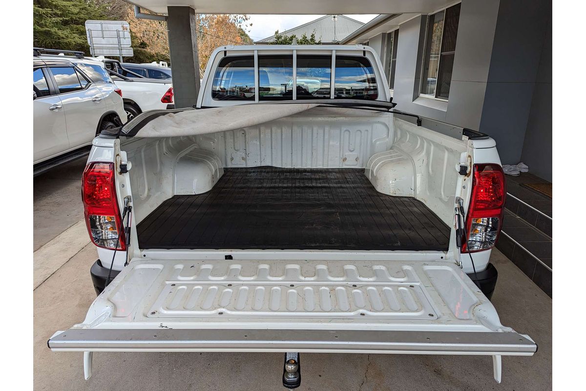 2024 Toyota Hilux SR GUN126R 4X4