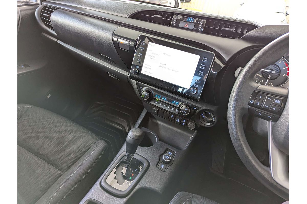2024 Toyota Hilux SR GUN126R 4X4